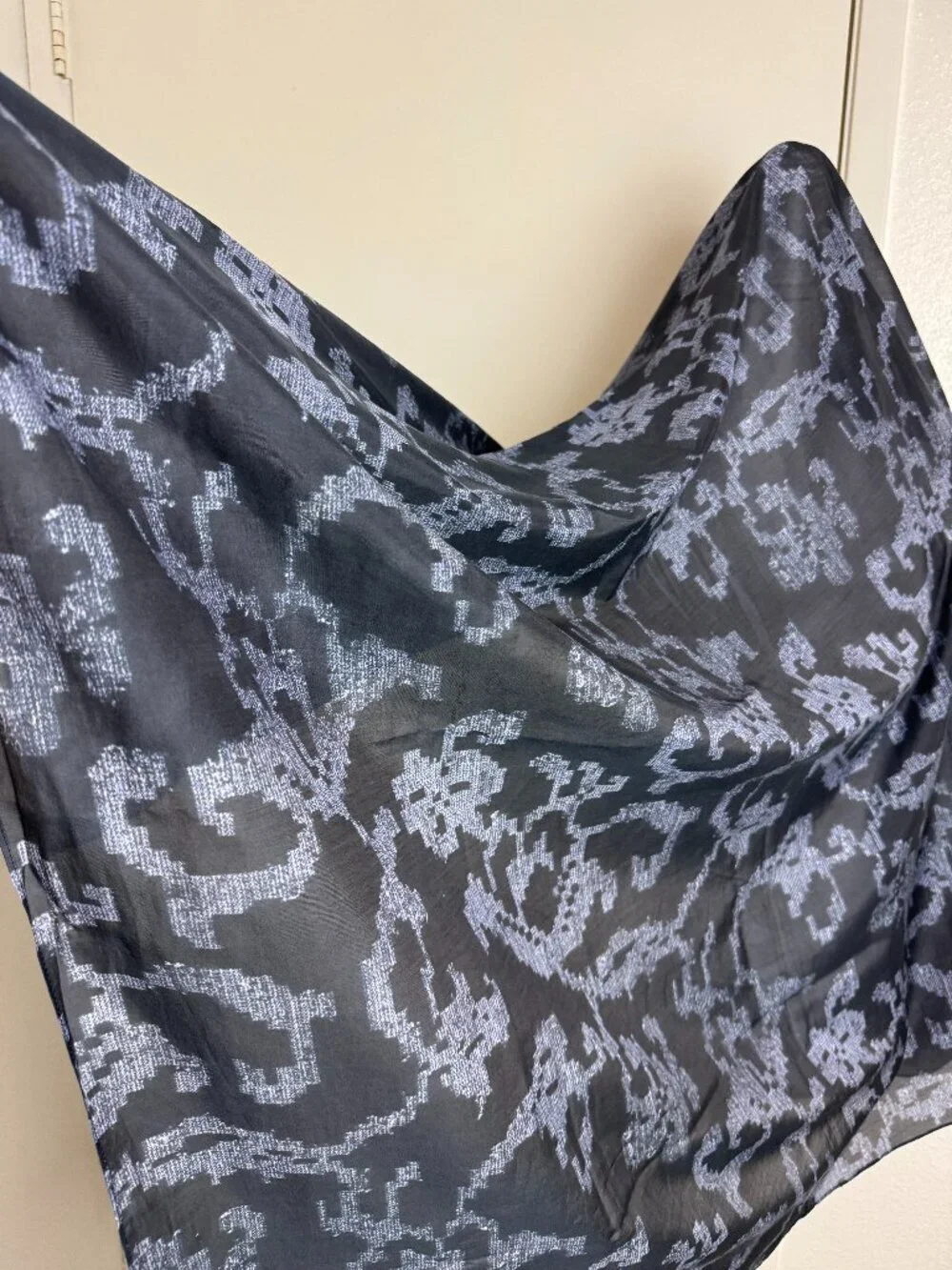 Rag & Bone Ultra Lightweight Soft  Scarf Cotton & Silk 47